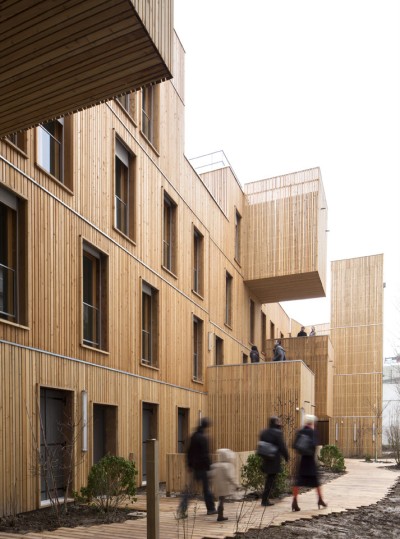 Tête en l'air Social Housing - Paris, France